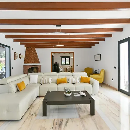 Villa Luxury With Sea View And Swimming Pool Up To 8 Persons Apv Paros Golden *