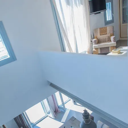 Villa Luxury With Sea View And Swimming Pool Up To 8 Persons Apv Paros Golden