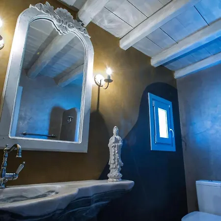 Luxury With Sea View And Swimming Pool Up To 8 Persons Apv Paros Golden